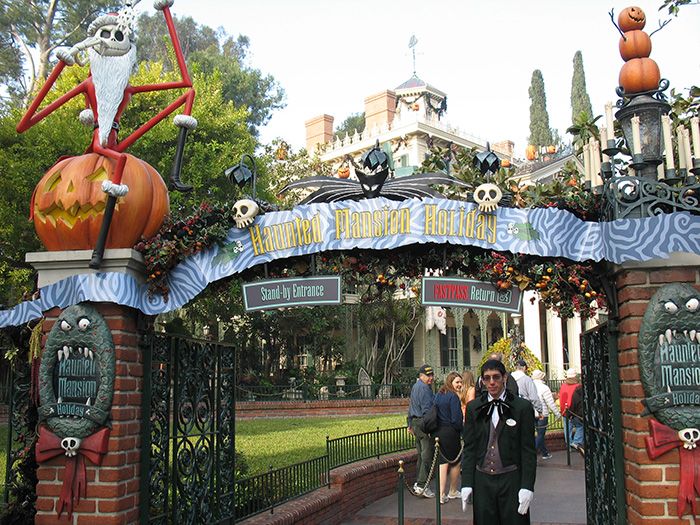 Disneyland at Christmas/Holiday Season Superthread #2 (Closed) | Page 142 | The DIS Disney