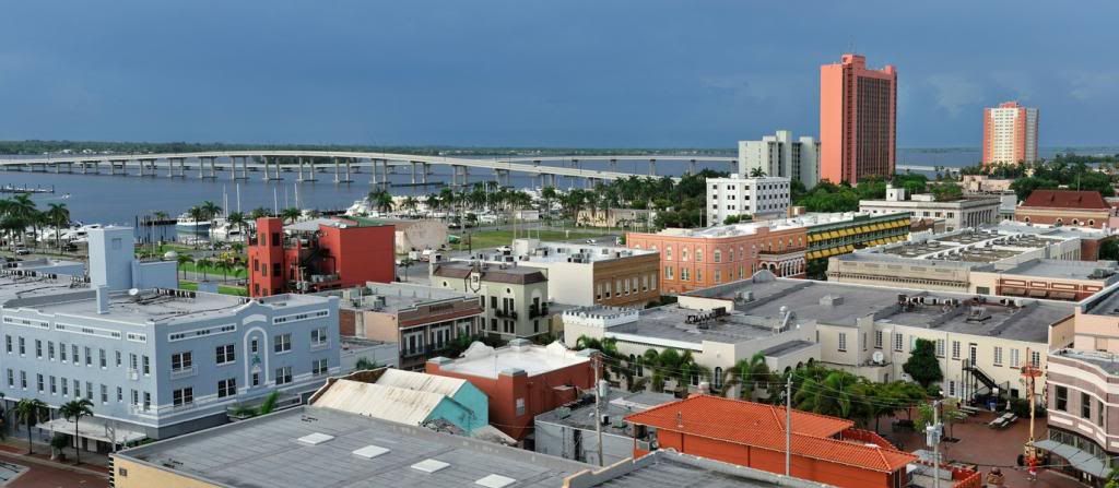 photo fortmyers_zps377b6ff9.jpg