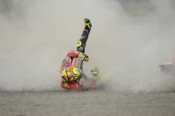 Valentino Rossi Crash MotoGP Motegi 2011