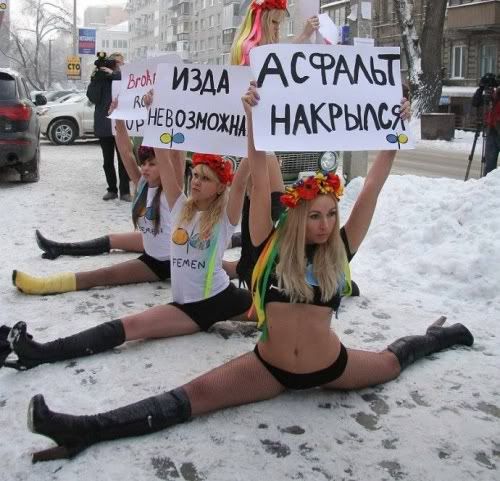 against poor roads Femen-Topless-Demonstration-in-Ukraine-3.jpg