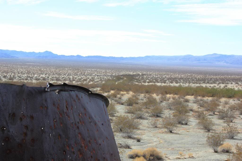 IMAGE: http://i1015.photobucket.com/albums/af280/Spammey/Tank3_zps55c03640.jpg